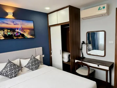 Spacious 2BR Apartment in Hon Gai Center, Ha Long – Photos 5