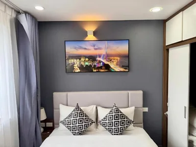 Spacious 2BR Apartment in Hon Gai Center, Ha Long – Photos 14